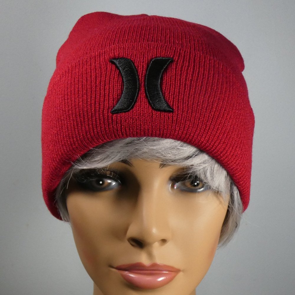 REDUCED!! H logo Knit Cap Beanie red with Hurly black logo